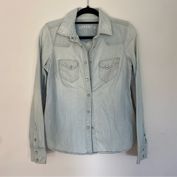 Gap Railroad Striped Long Sleeve Denim Shirt - Picture 2 of 5